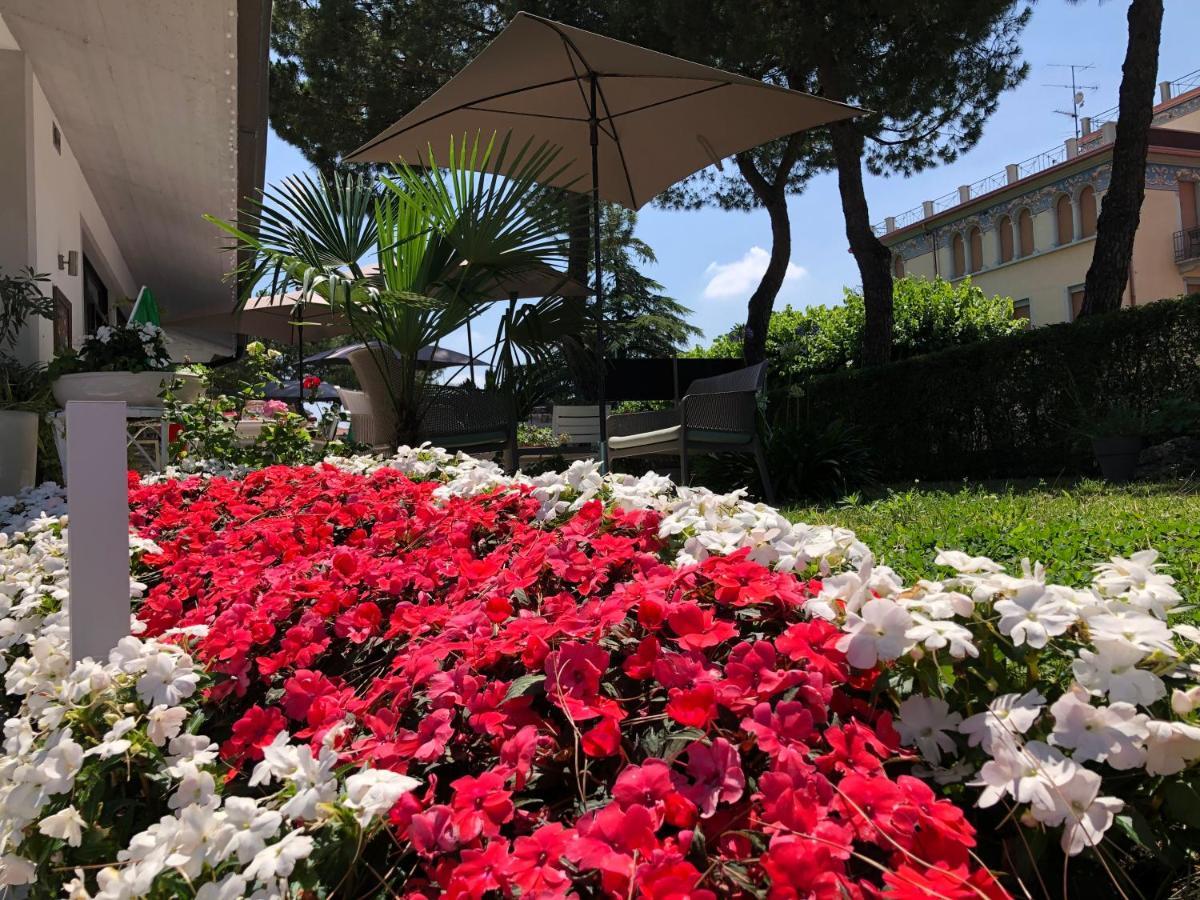 Hotel International Sirmione Dış mekan fotoğraf