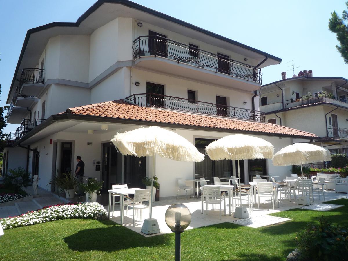 Hotel International Sirmione Dış mekan fotoğraf