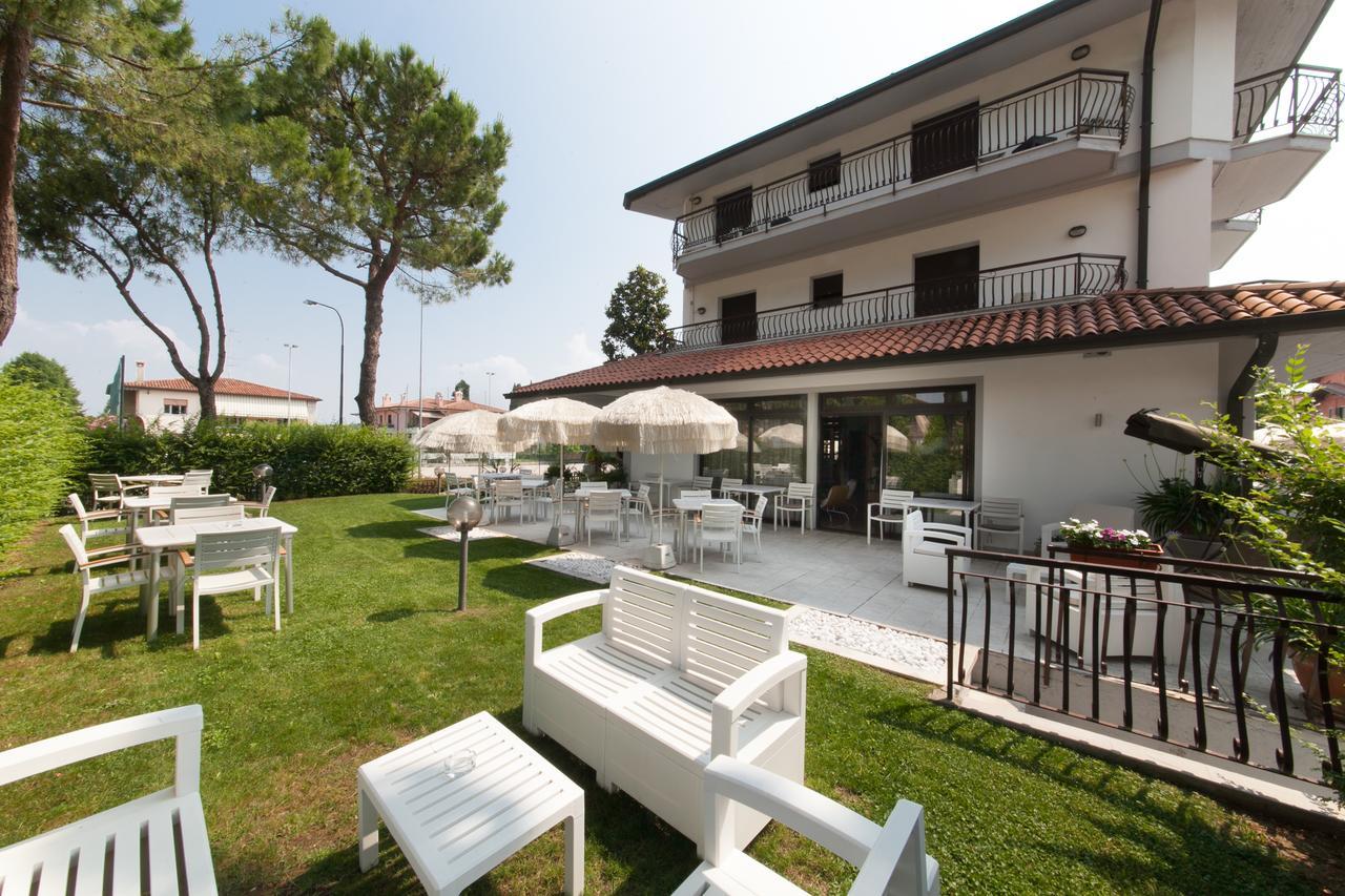 Hotel International Sirmione Dış mekan fotoğraf